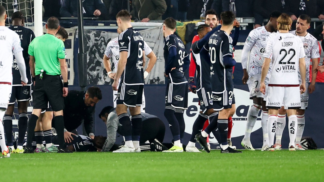 Bordeaux inquiet sur l état de santé d Albert Elis opéré cette nuit